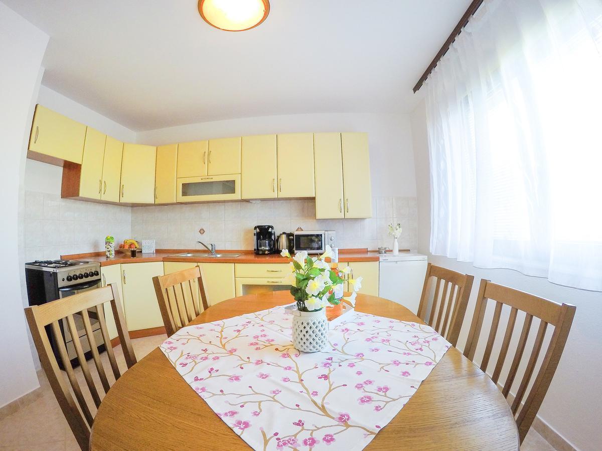 Apartment Ante Slunj Exterior photo